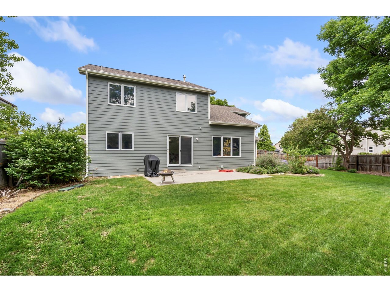 Large Private Park-Like Backyard
