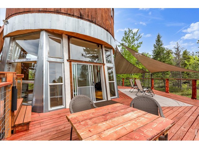 Property Photo 23 main level deck