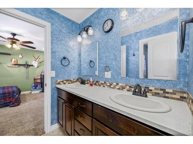 Property Photo 25 