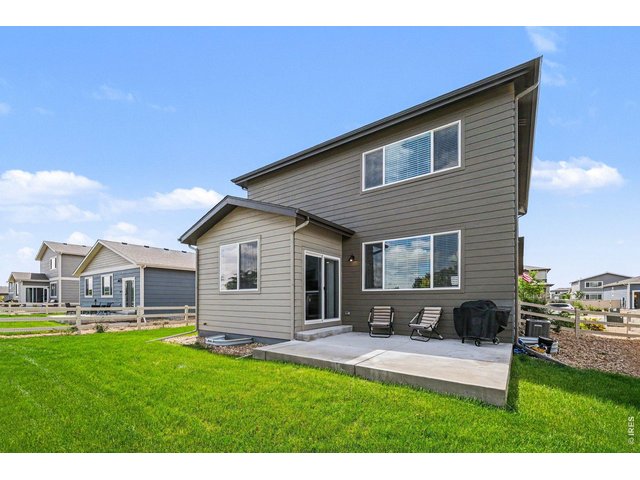 Property Photo 29 Large & Beautifully Landscaped Lot