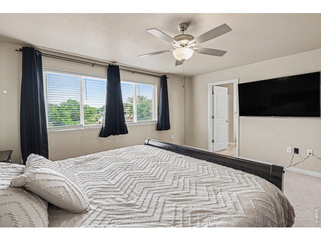 Property Photo 21 Primary Bedroom