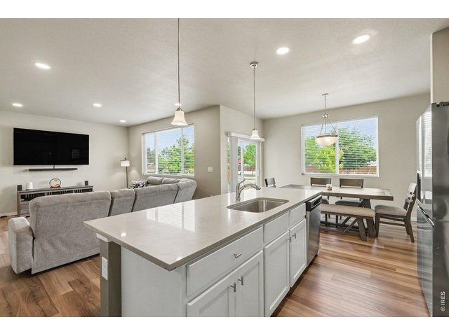 Property Photo 13 Bright & Open Floor Plan