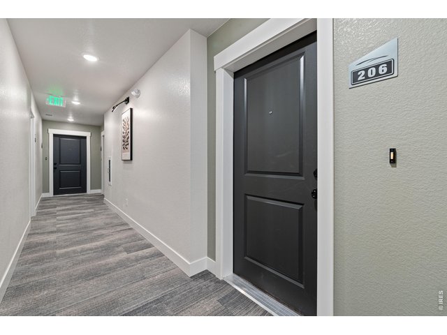 Property Photo 12 Secured entry hallway to your front door!