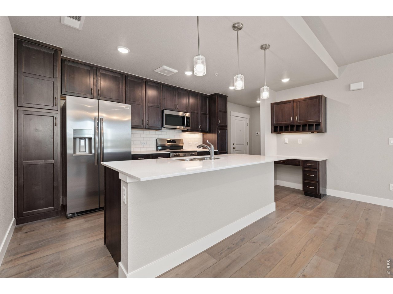 Property Photo 3 Gorgeous finishes throughout with many built ins and plenty of storage!