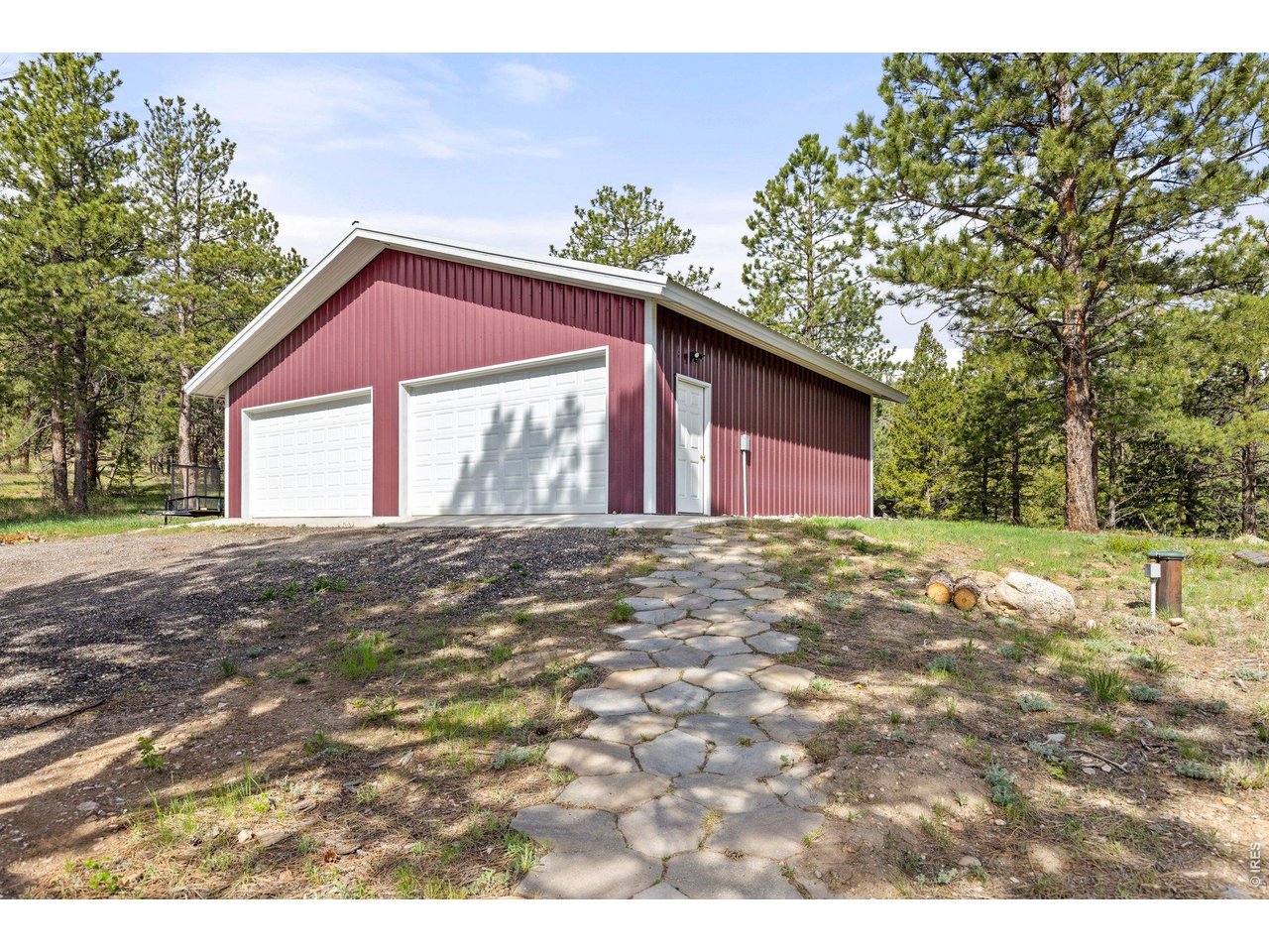 Plus Additional Nearly New 4 Car Garage/Outbuilding with 1,140 square feet of additional space!