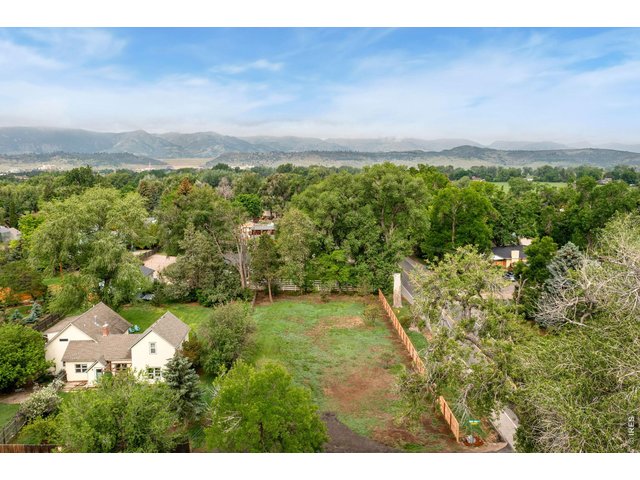 Property Photo 10 Foothills are so close by!