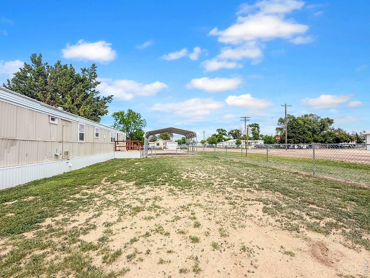 903 fenced back yard