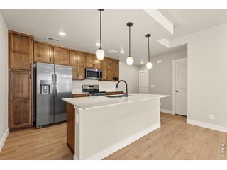 4260 Vulcan Creek Dr 207 Loveland, CO 80538