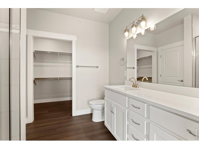 Property Photo 12 Primary bathroom. 