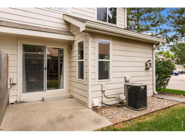 Property Photo 18 Back patio