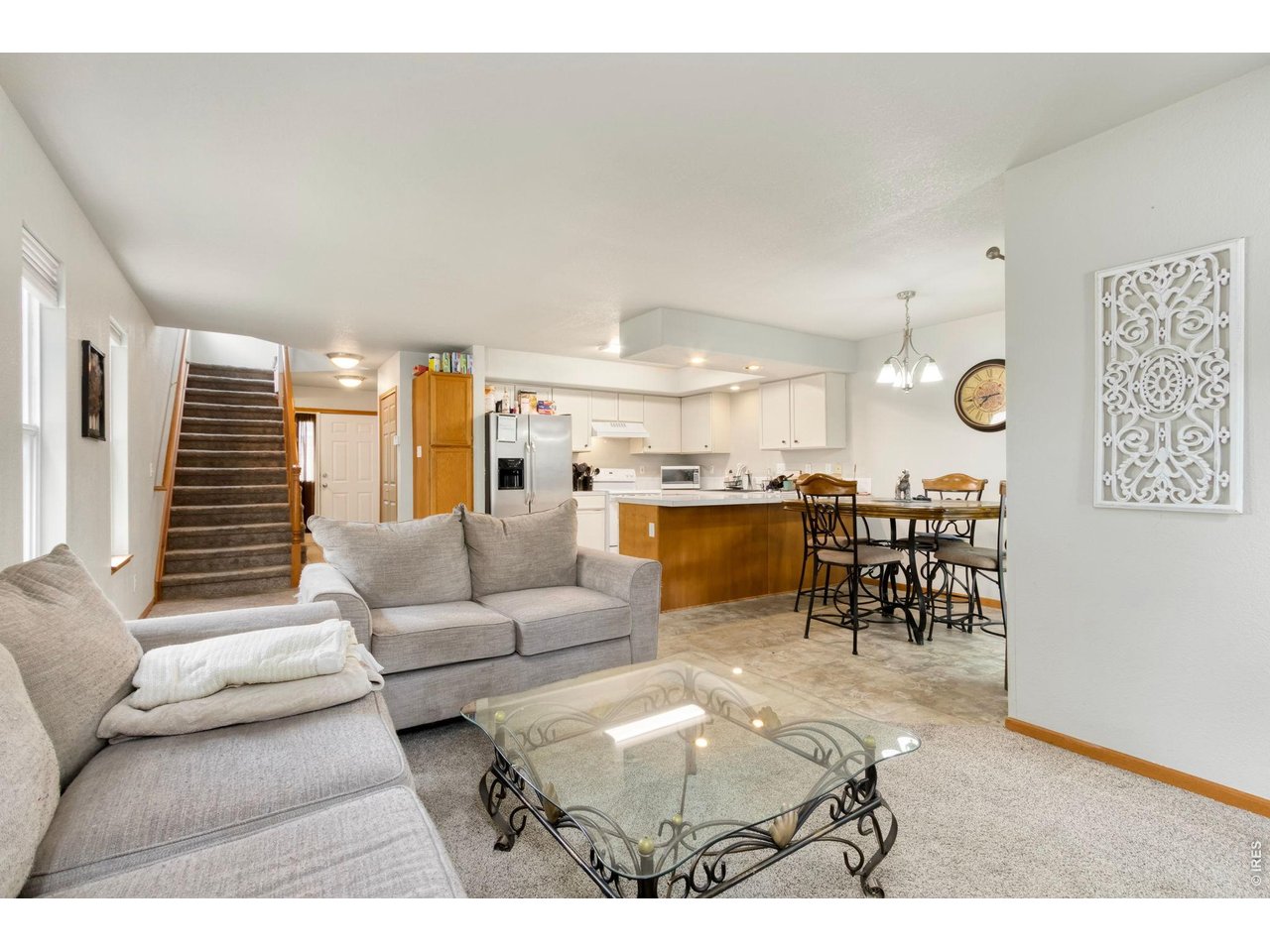 Open concept main level 