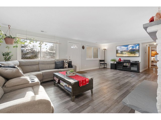 Property Photo 8 New luxury vinyl plank floors