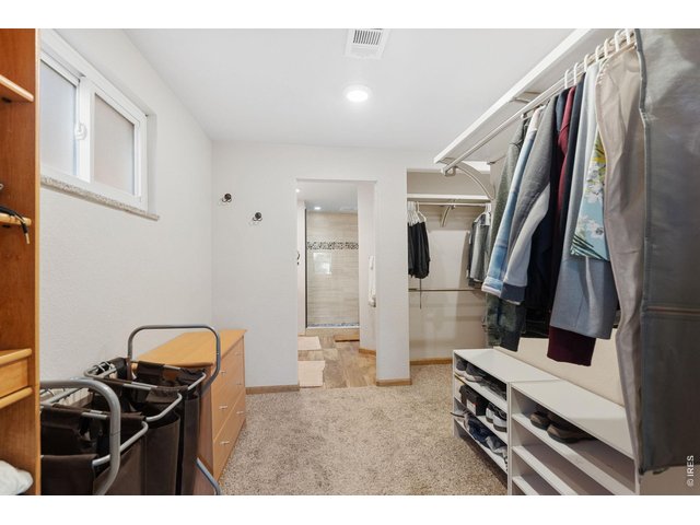 Property Photo 19 Massive walk-in closet