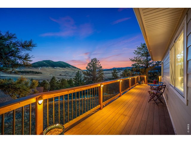 Property Photo 2 Gorgeous 360 degree views