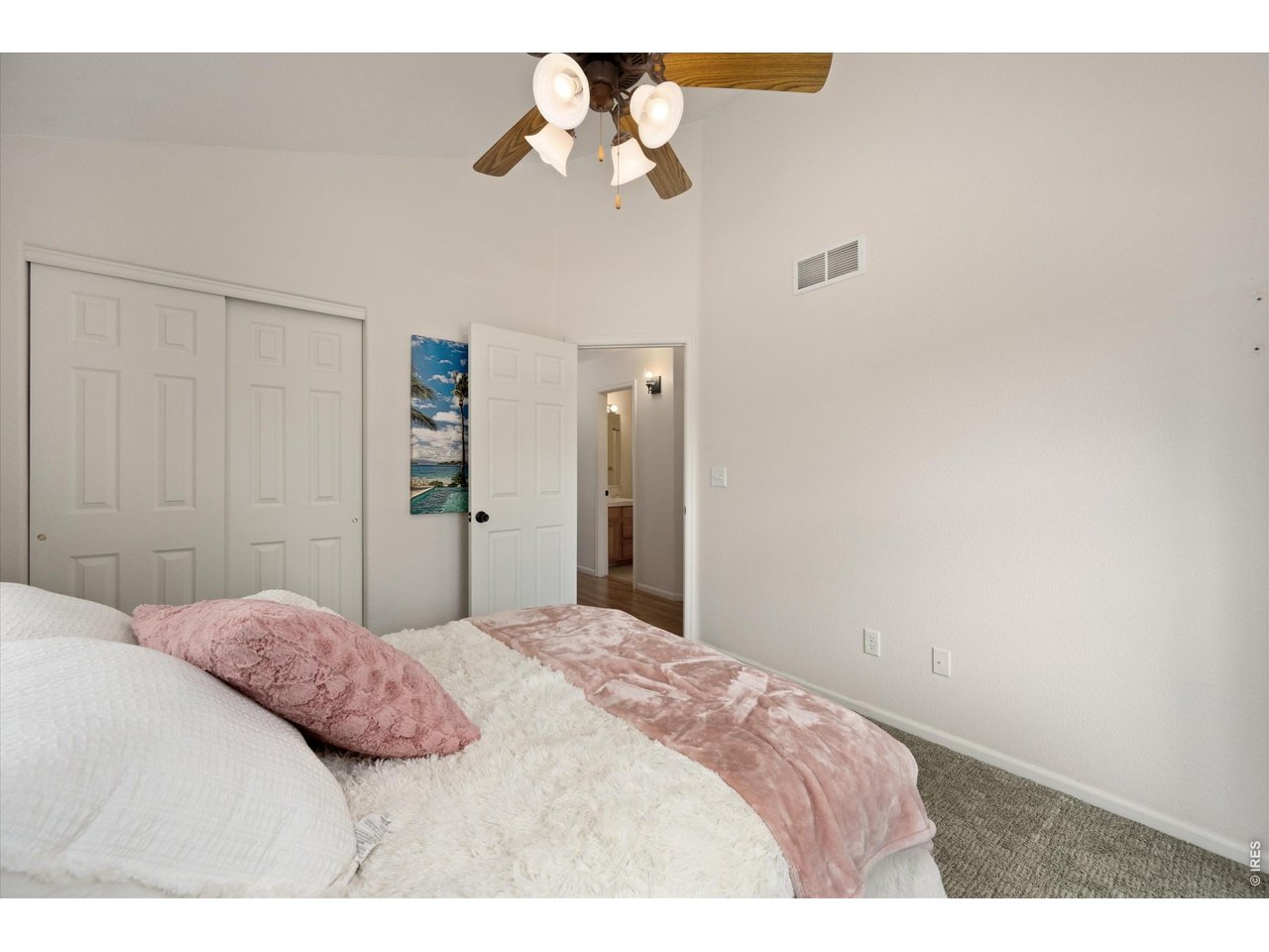 Large Closet Space