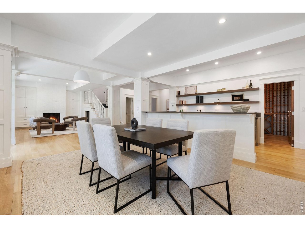 Informal dining and a full wet bar with wine cellar 