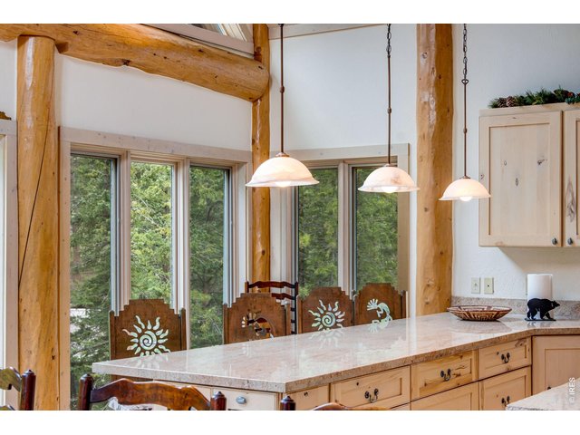 Property Photo 29 Large kitchen peninsula for easy entertaining and dining