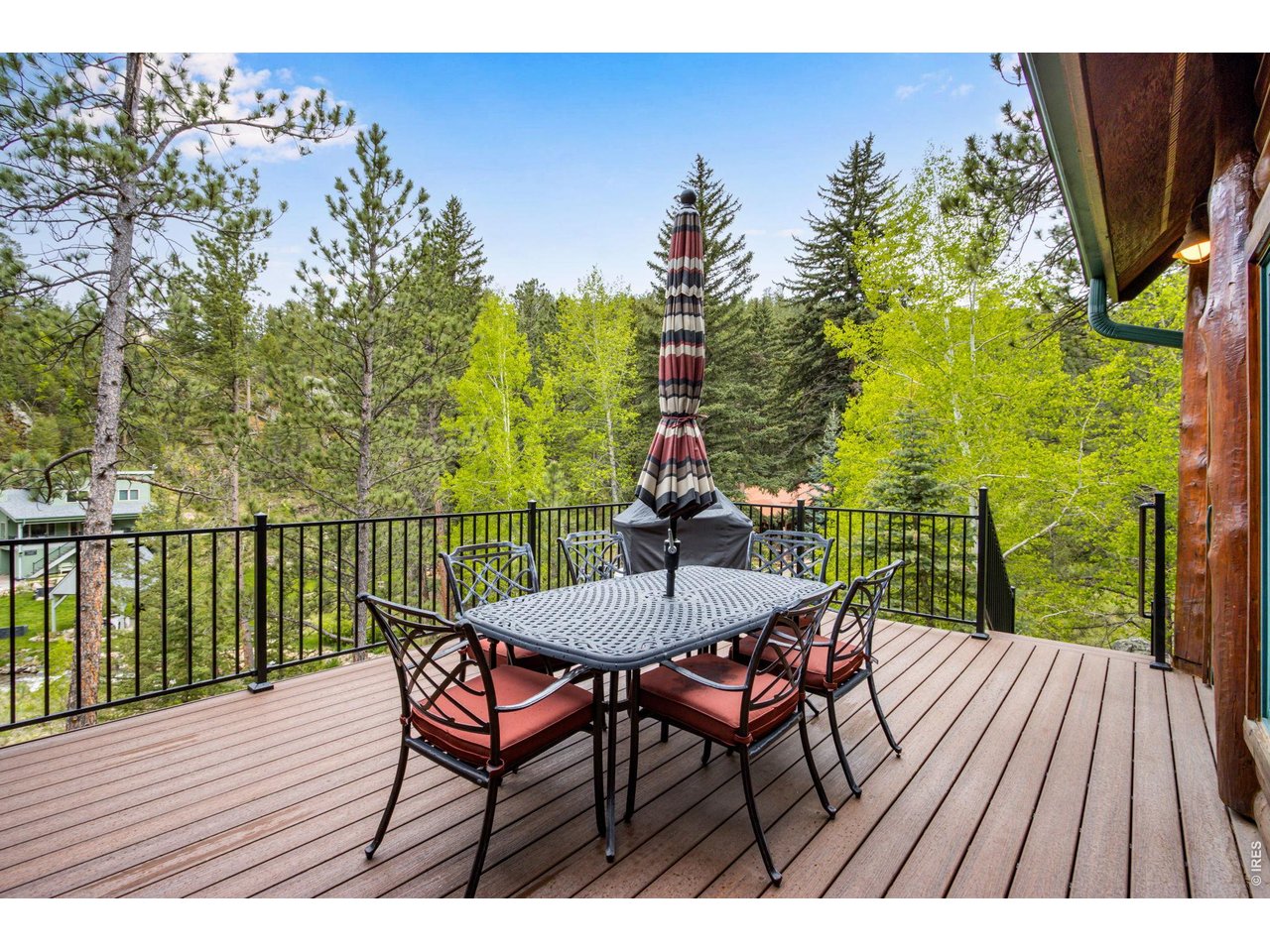 Property Photo 12 The perfect place for summer picnics!