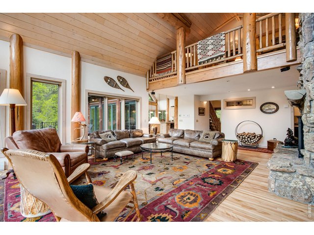 Property Photo 18 Loft overlooks living room and kitchen/dining room