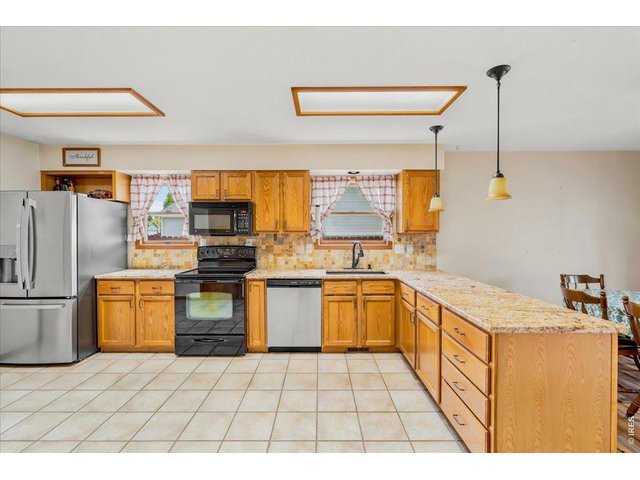Property Photo 14 