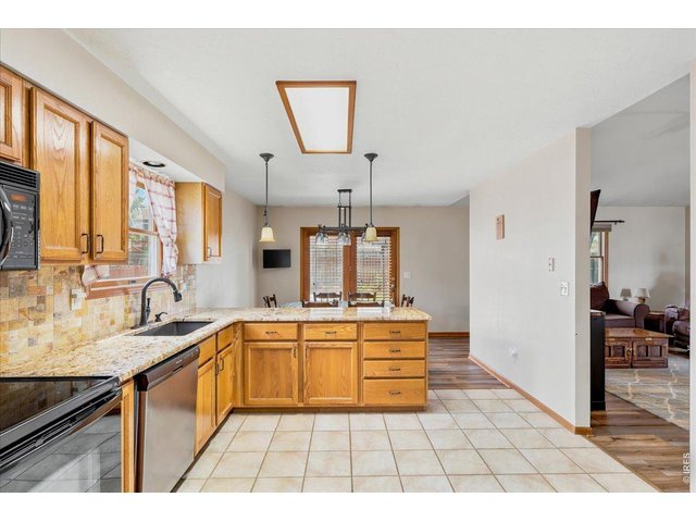 Property Photo 15 