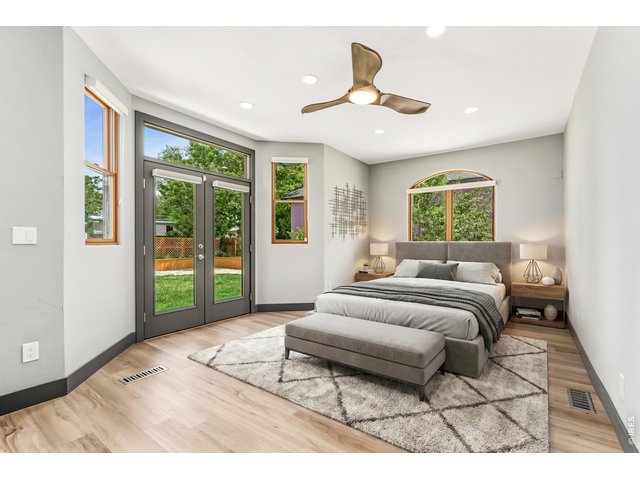 Property Photo 18 **Virtually Staged**