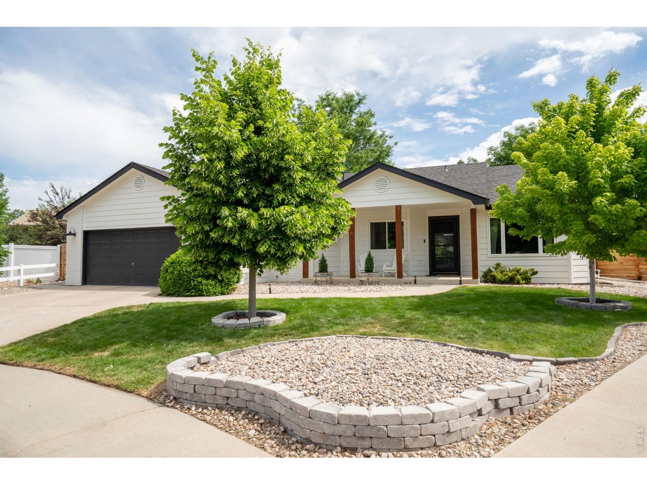 Curb appeal so cute, you will never want to leave!