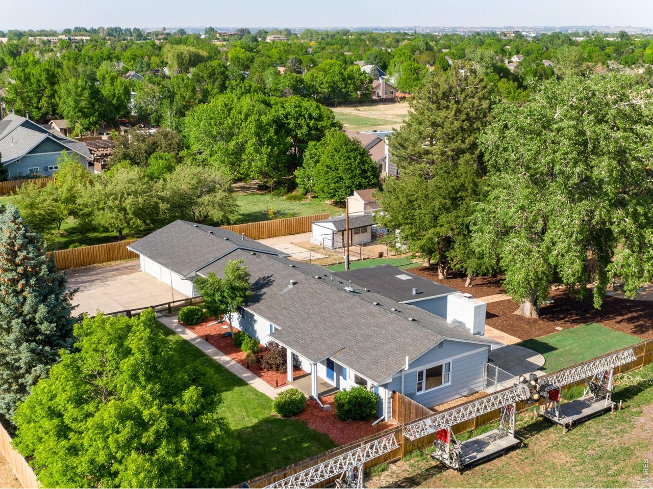 Mature landscaping gives you privacy 