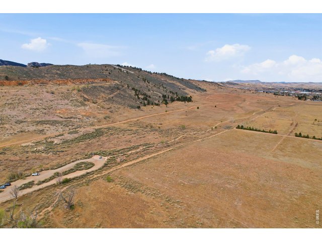 Property Photo 40 The proximity to Horsetooth Reservoir and the mountain trails is unbeatable.