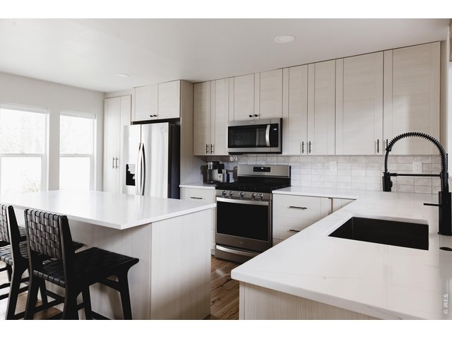 Property Photo 15 