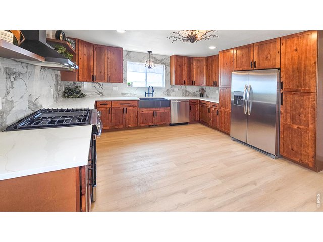 Property Photo 15 