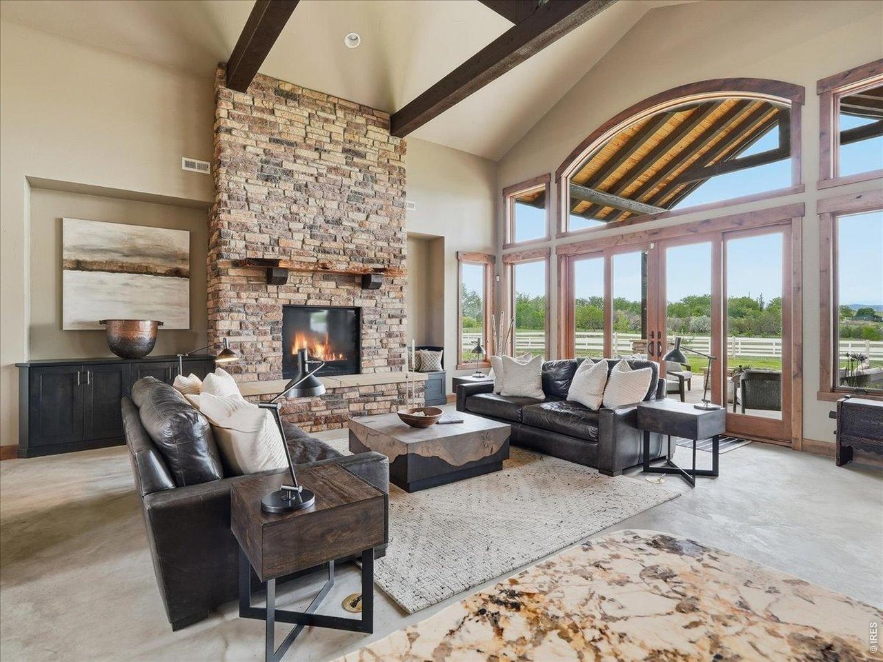 Property Photo 11 Bright Living Room