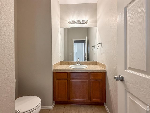 Property Photo 21 Powder Bath - Main Level