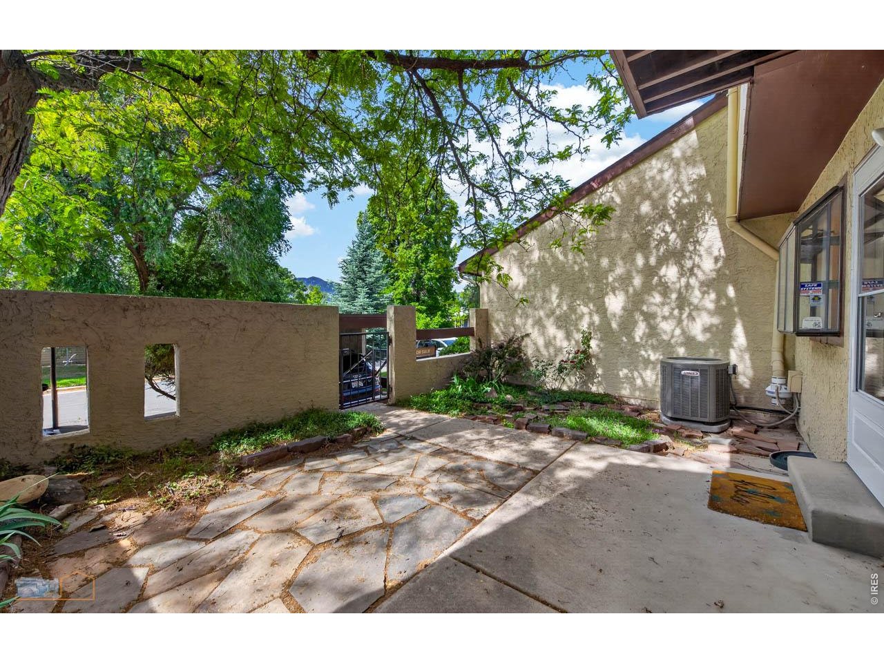 Entry Patio