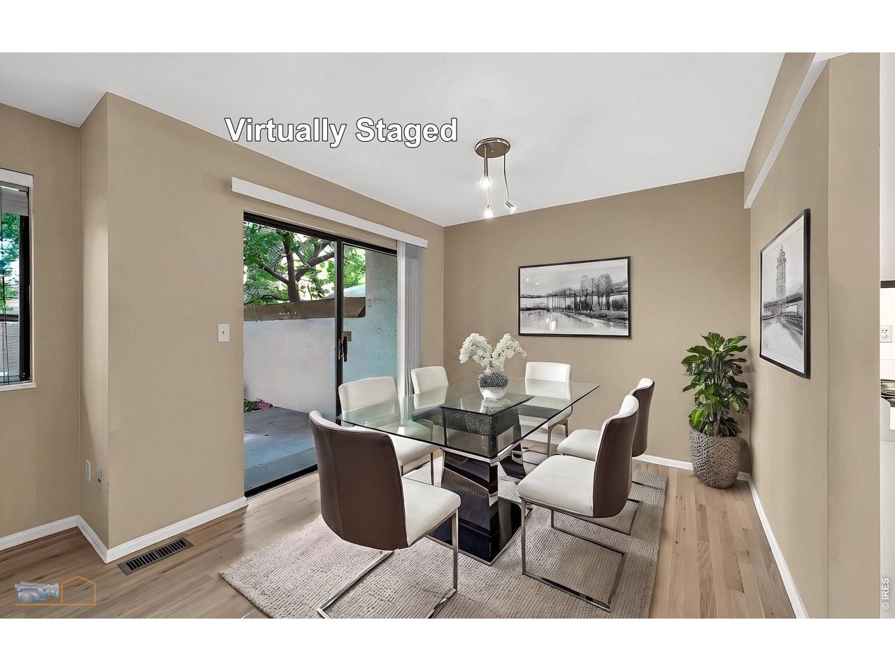 Dining area virtually staged