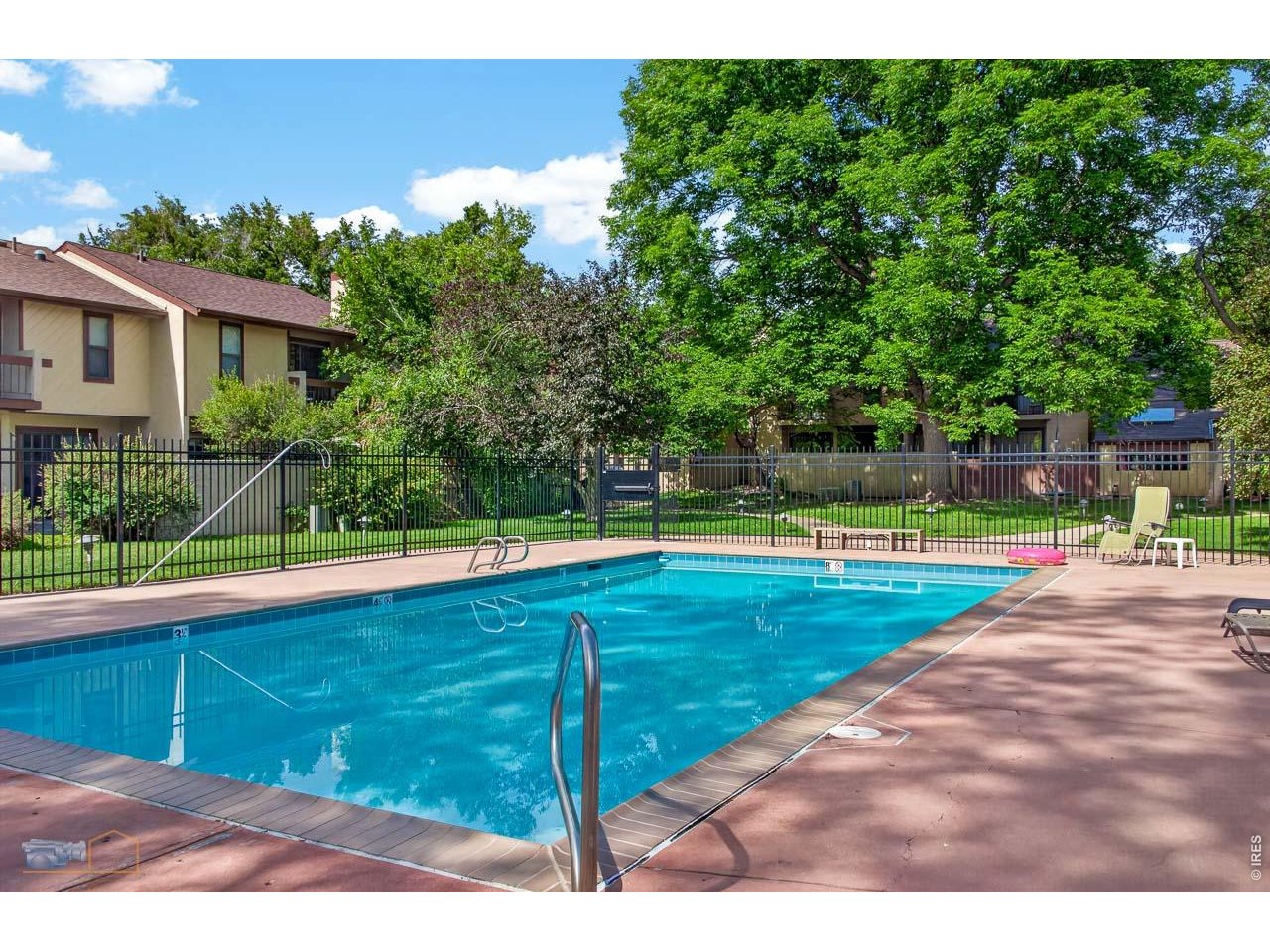 HOA Swimming pool