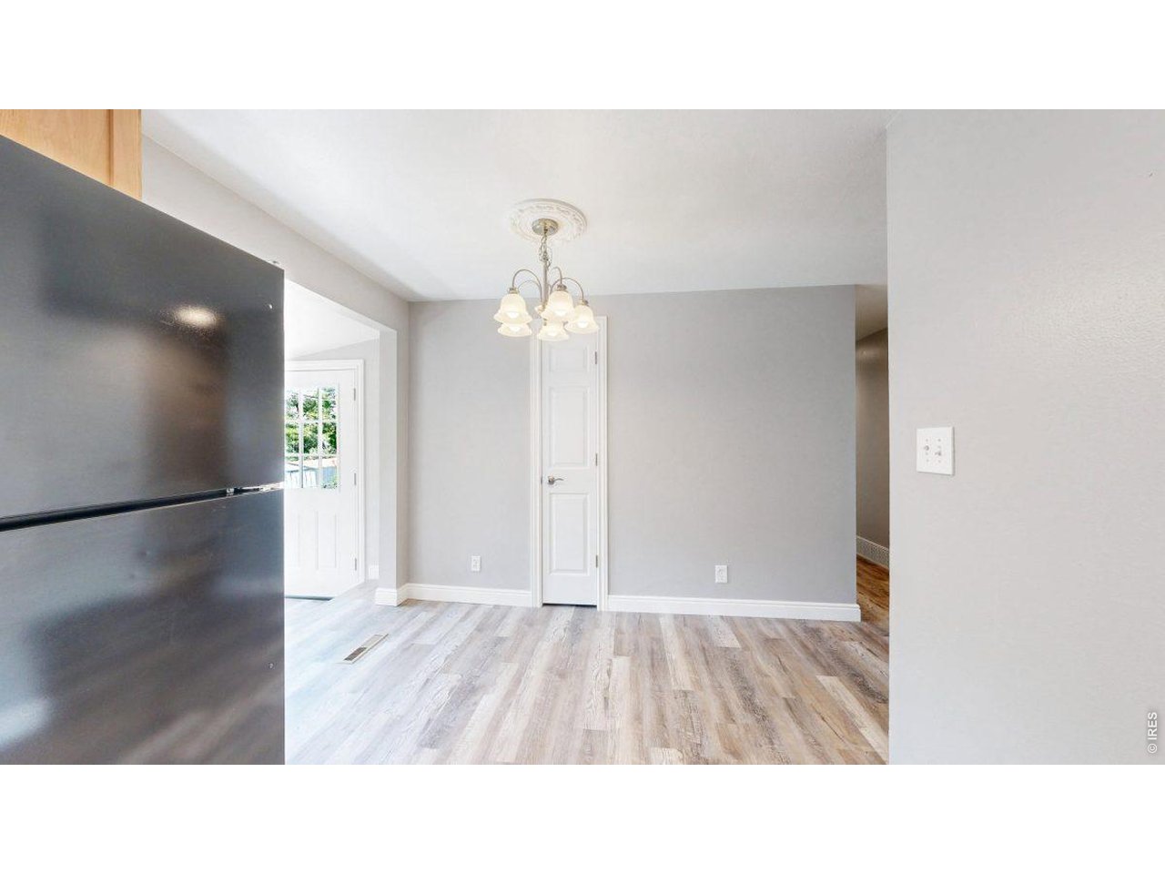 Dining Rm