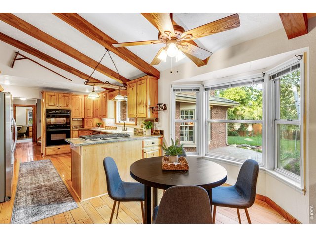 Property Photo 22 Sunny east side breakfast nook! 