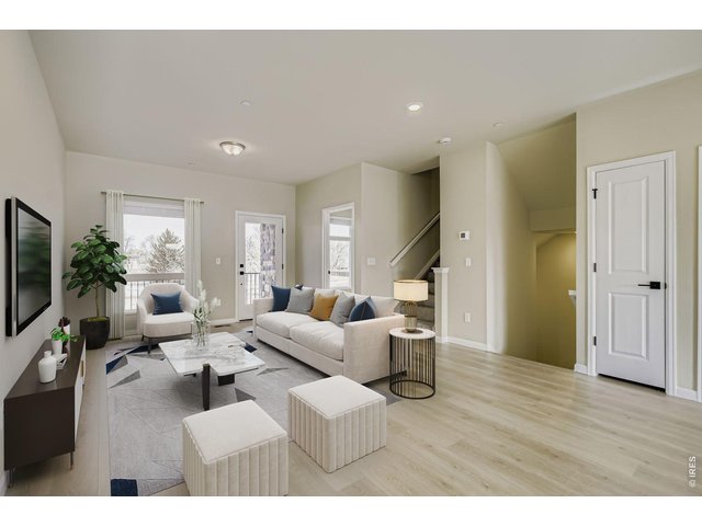 Property Photo 4 Great room