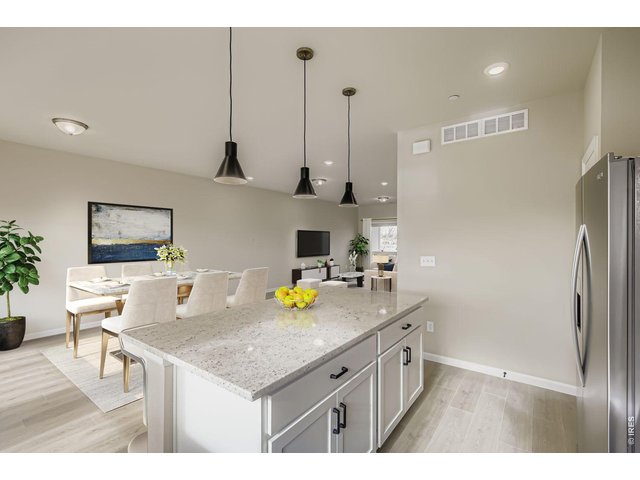 Property Photo 7 Modern finishes