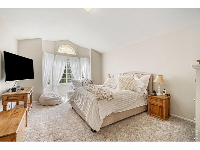 Property Photo 17 Primary Bedroom