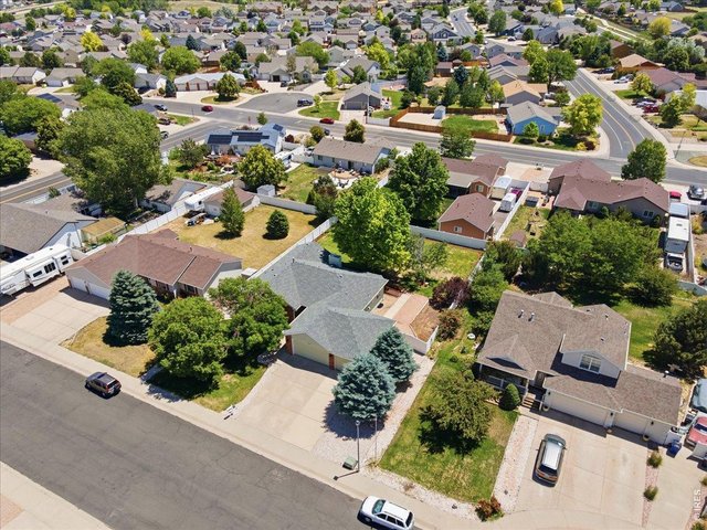 Property Photo 38 Established neighborhood