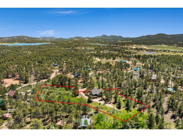 Property Photo 2 Lot lines are approximate