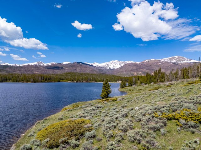 Property Photo 9 Minutes from Chambers Lake, Cameron Pass, and Long Draw Road
