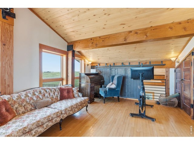 Property Photo 37 