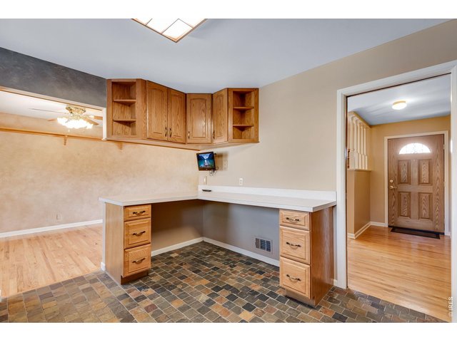 Property Photo 16 Kitchen is open to dining
