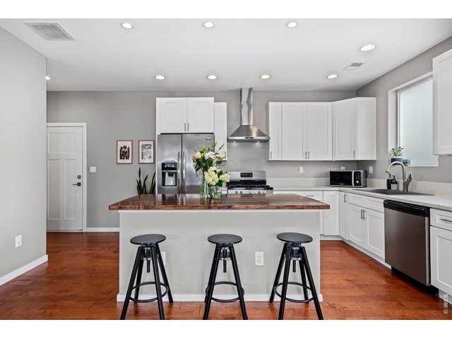 Property Photo 15 