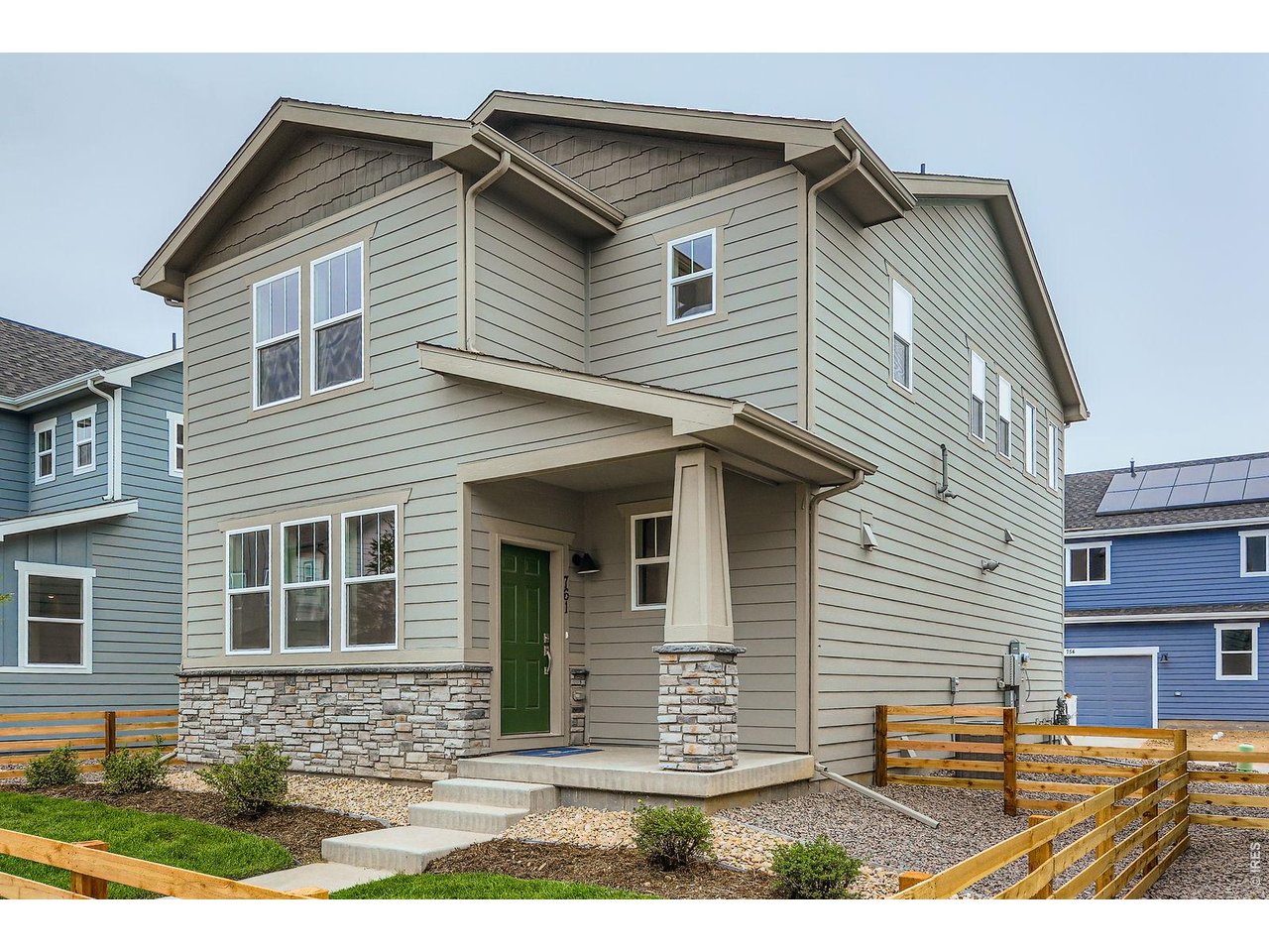Fenced front yard - Model Home