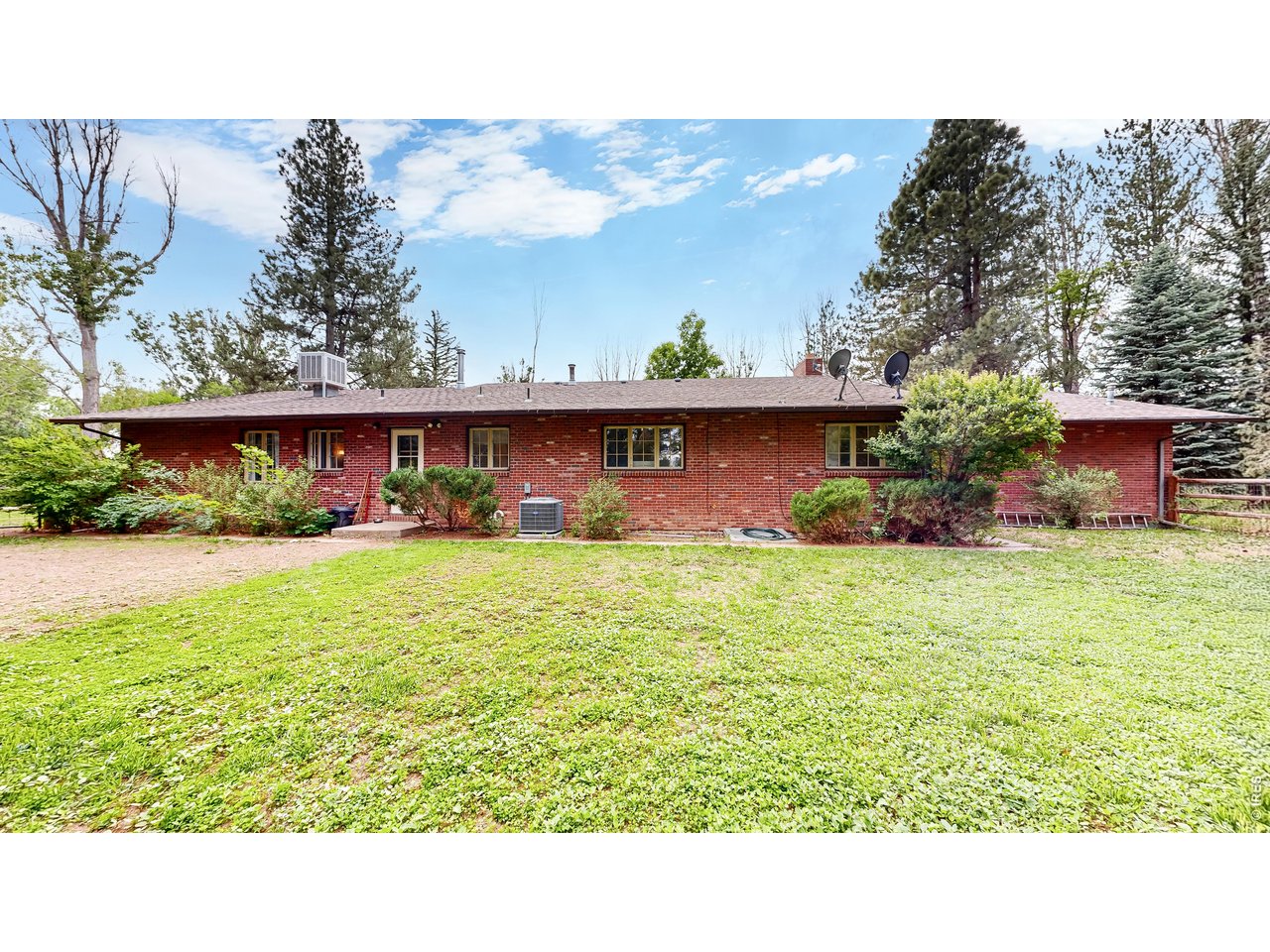 Property Photo 27 
