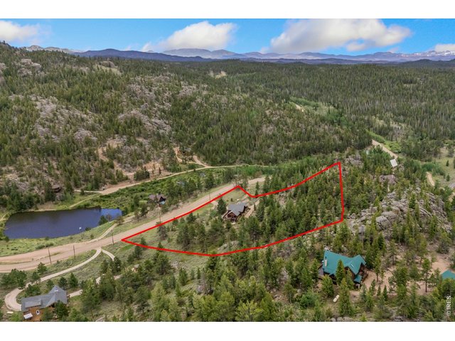 Property Photo 3 Lot lines are approximate
